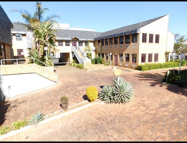 229M² OFFICE TO LET IN FERNDALE
